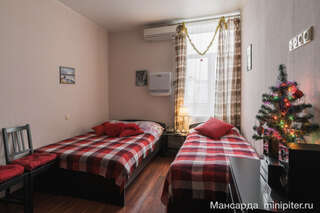 Гостевой дом Мансарда Санкт-Петербург Трехместный номер "Комфорт"-1