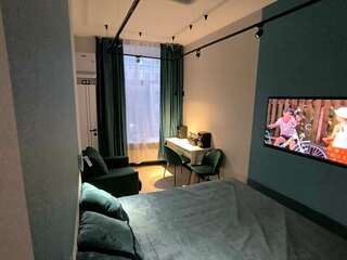 Гостевой дом Мансарда Санкт-Петербург Современная двух уровневая студия на Моховой ул. дом 30-7