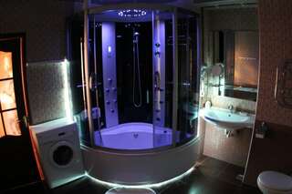 Гостевой дом Мансарда Санкт-Петербург Трехместный номер "Комфорт"-9